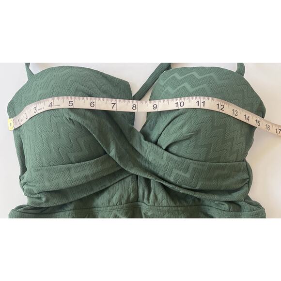 Cupshe One Piece Swimsuit Women Size XL Green Cross Back Texture Fabric - Picture 9 of 9
